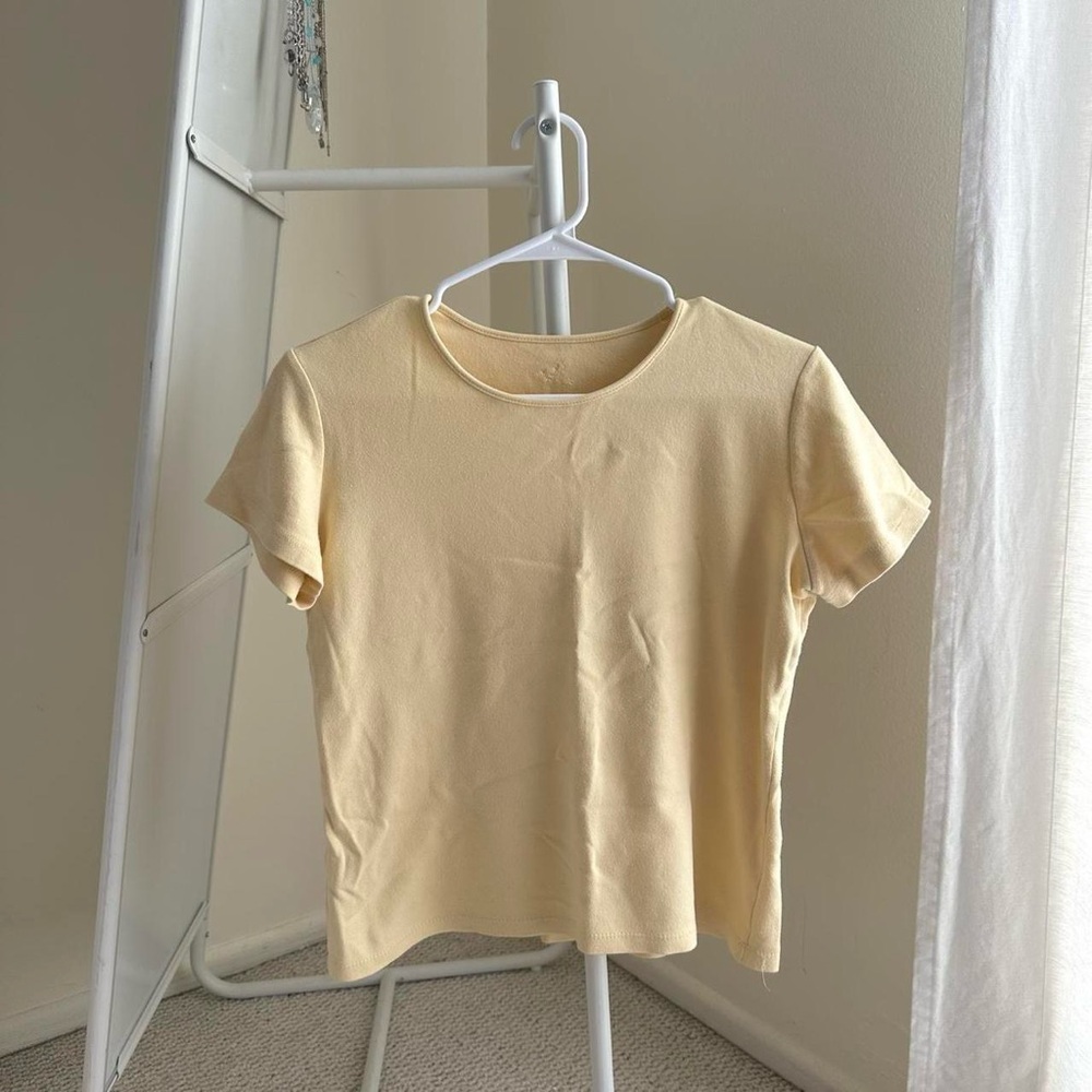 vintage yellow t-shirt